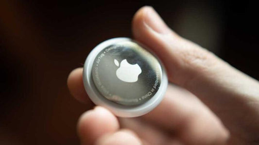 Understand the Difference Between AirTag and Third-Party Trackers in 3 Minutes (2025 Guide)