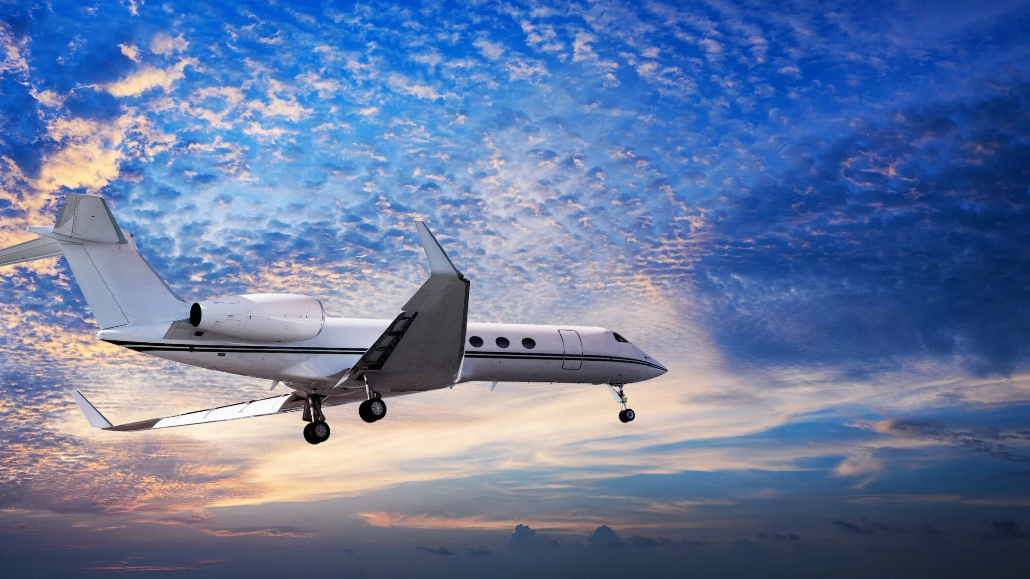 Can You Bring Batteries on a Plane? Updated Air Travel Battery Regulations [2025 Guide]