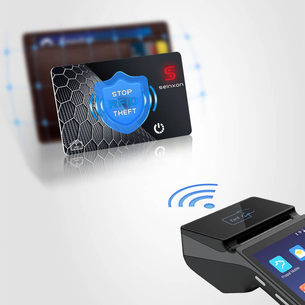 wallet-tracker-card-of-carbon-fiber-style-is-protecting-credit-card-against-POS-machine-signal